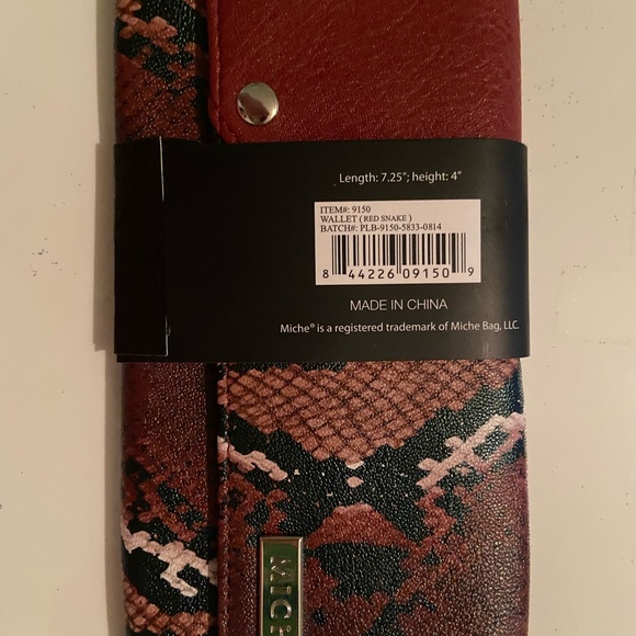 Beautiful Miche spacious wallet; 2 sold separately - Picture 4 of 6